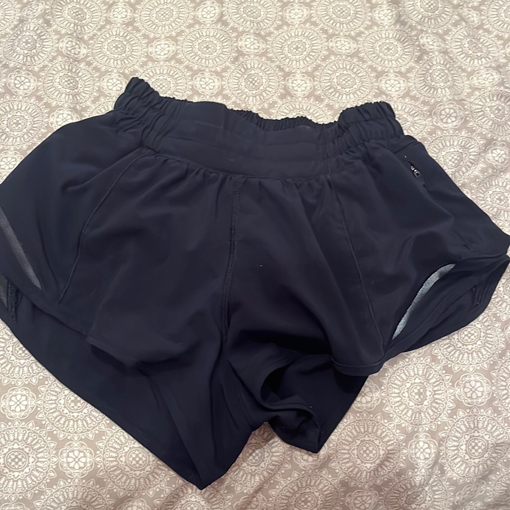 navy blue lululemon shorts size 0
